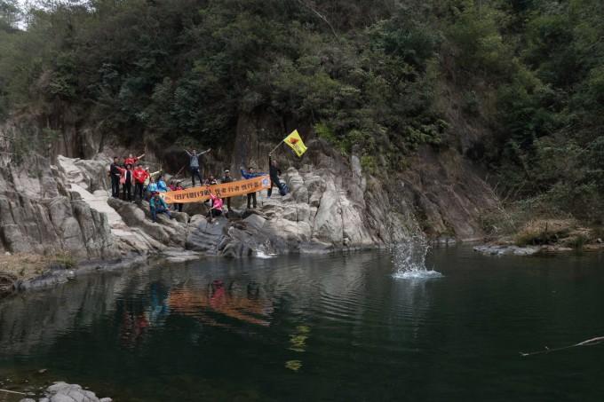 每月生活费300元，没有社交、不玩游戏，北大韦东奕走红并非偶然